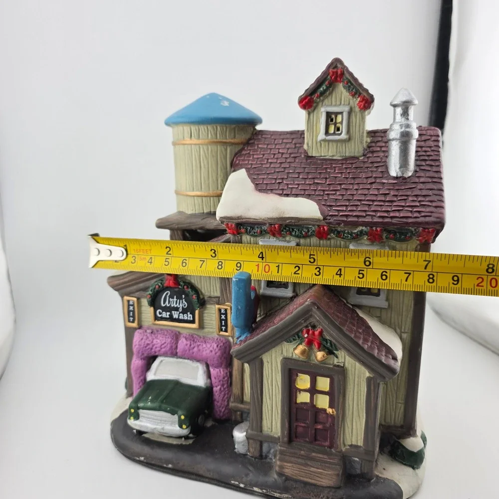 Country Charm Arty's Car Wash Christmas Village Building Display Excellent